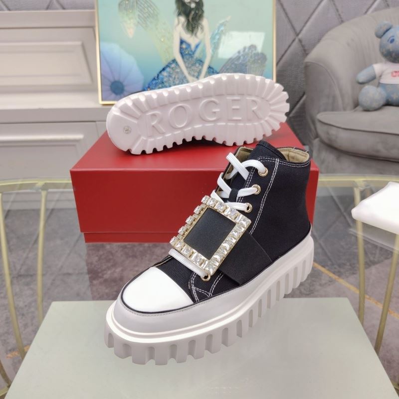 Roger Vivier Sneakers